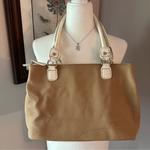 VINTAGE NINE WEST TAN/IVORY BAG - Picture 3 of 13